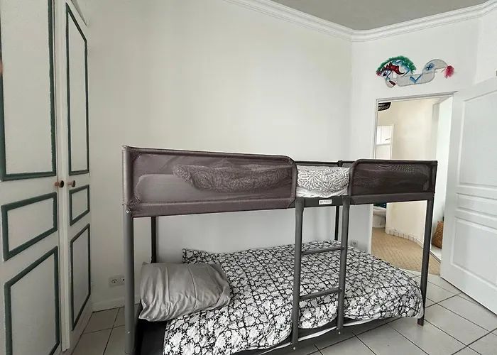 Joli Cocon - Hyper Centre & Tres Proche Plage '400m A Pied'