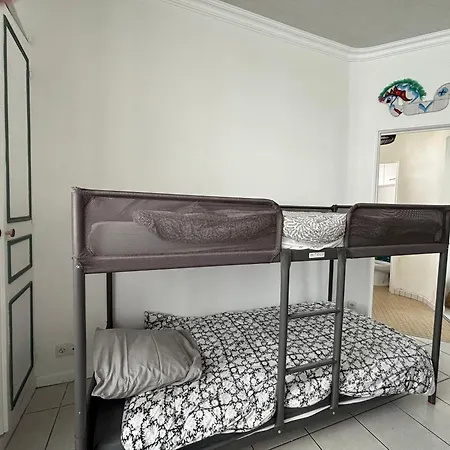 Joli Cocon - Hyper Centre & Tres Proche Plage '400m A Pied'